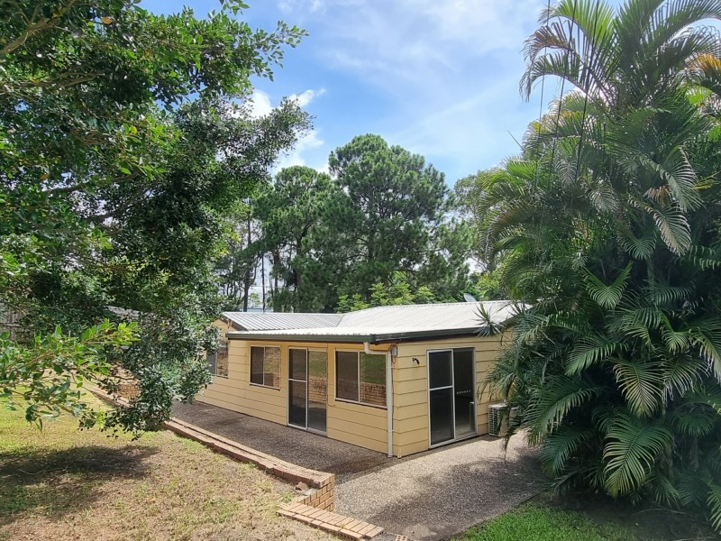 30 Pheasant Avenue, Beenleigh QLD 4207