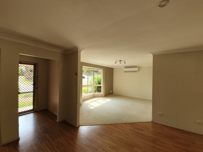 13 Lindau Street, Edens Landing QLD 4207