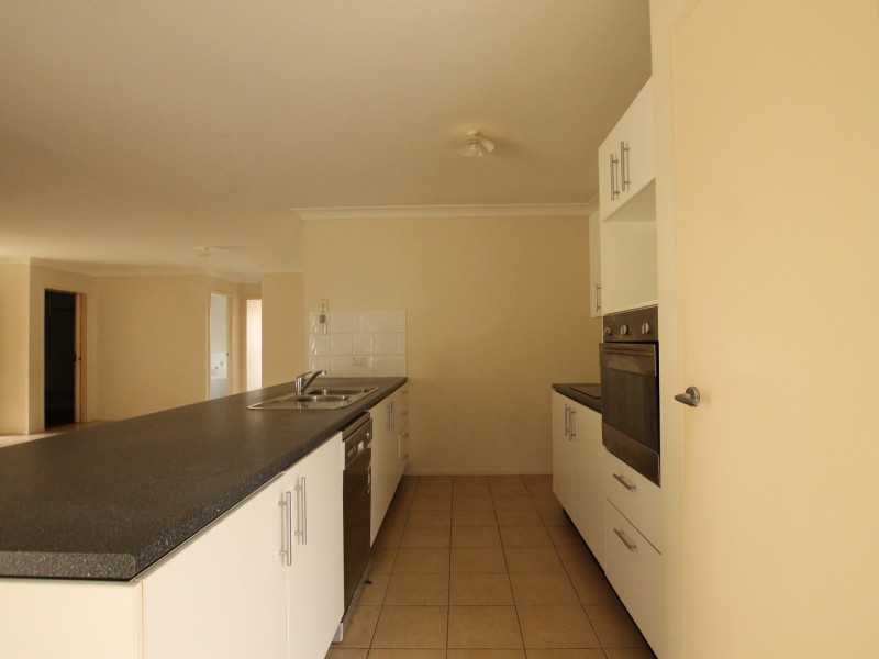 17 Lahore Street, Crestmead QLD 4132