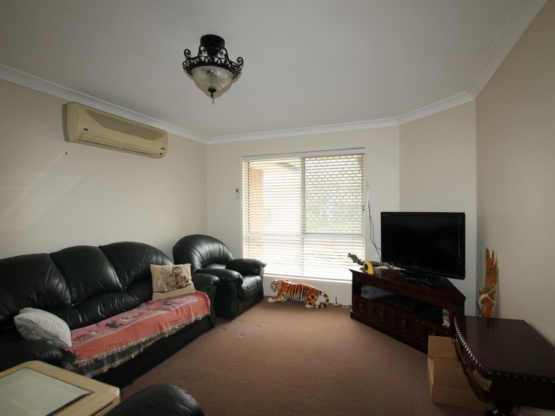 41 Allenby Crescent, Windaroo QLD 4207