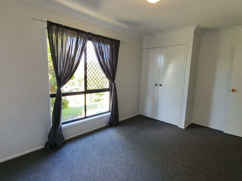 27 Kummara  Road, Edens Landing QLD 4207