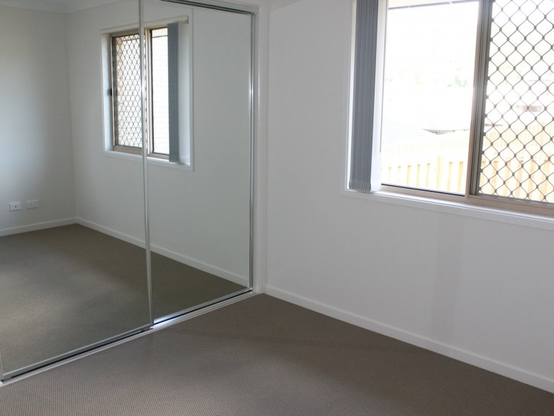 12 Summit Parade, Bahrs Scrub QLD 4207