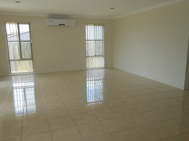 23 Coldstream Way, Holmview QLD 4207