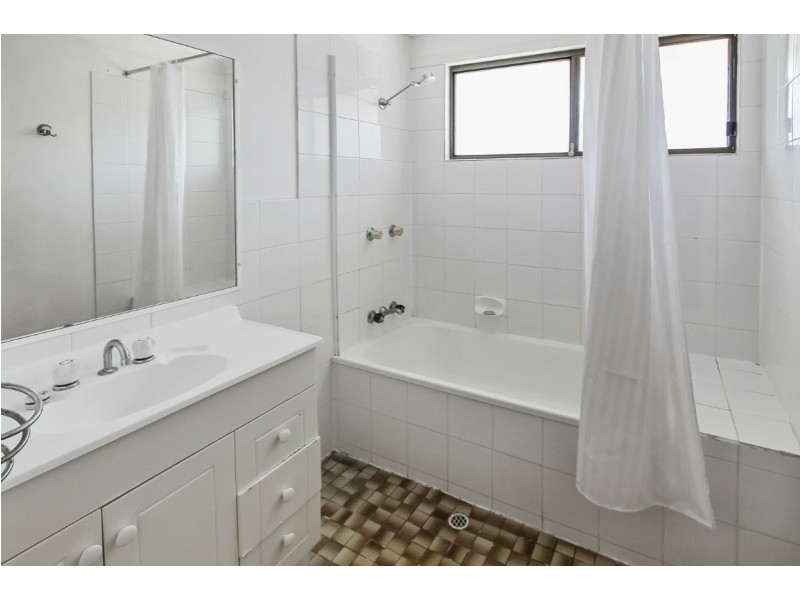 Unit 1/4 Efymia Court, Daisy Hill QLD 4127