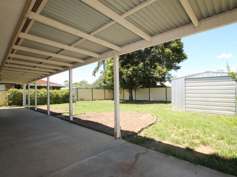 10 Beutel Street, Waterford QLD 4133