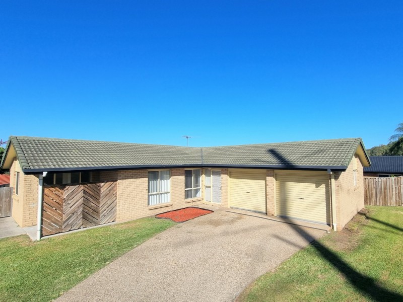9 Houdini Tce, Edens Landing QLD 4207