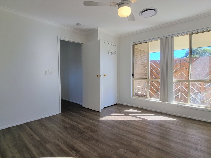9 Houdini Tce, Edens Landing QLD 4207