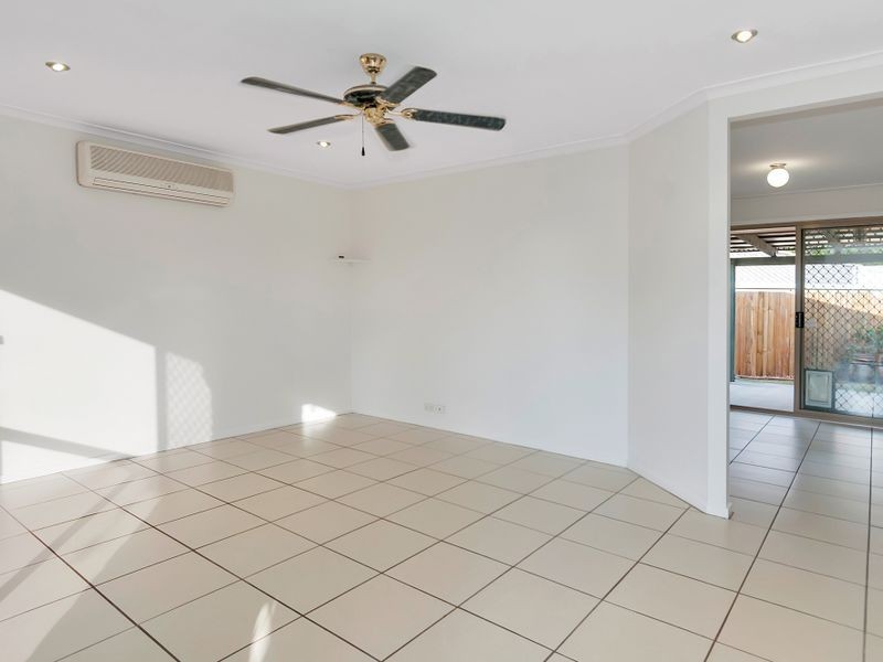 11 Stacey Court, Crestmead QLD 4132