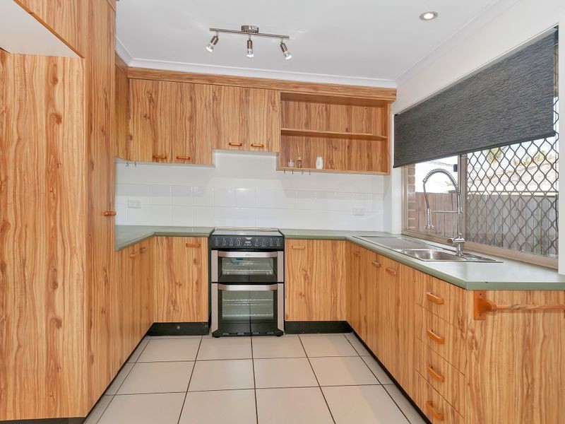 11 Stacey Court, Crestmead QLD 4132