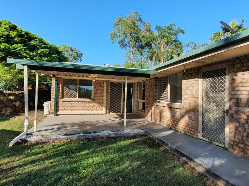 8 Mulligan Way, Edens Landing QLD 4207