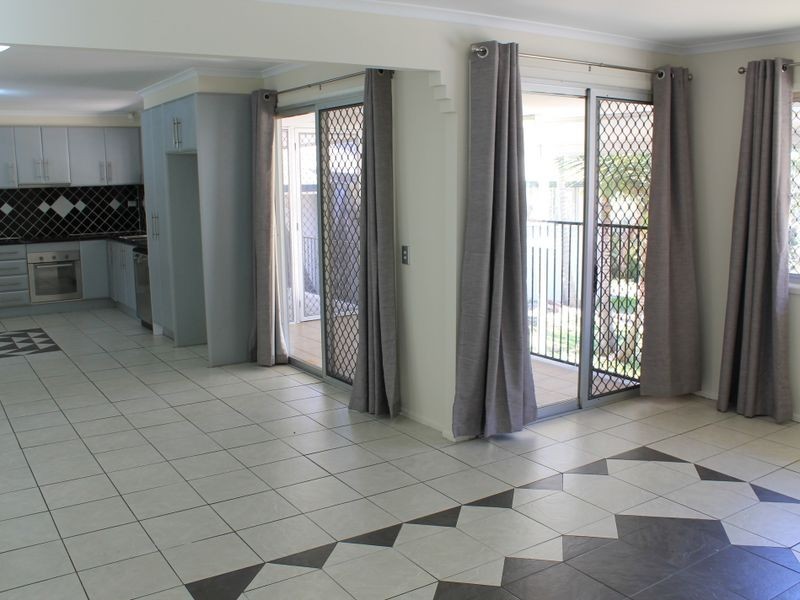 25 Saverin Road, Eagleby QLD 4207