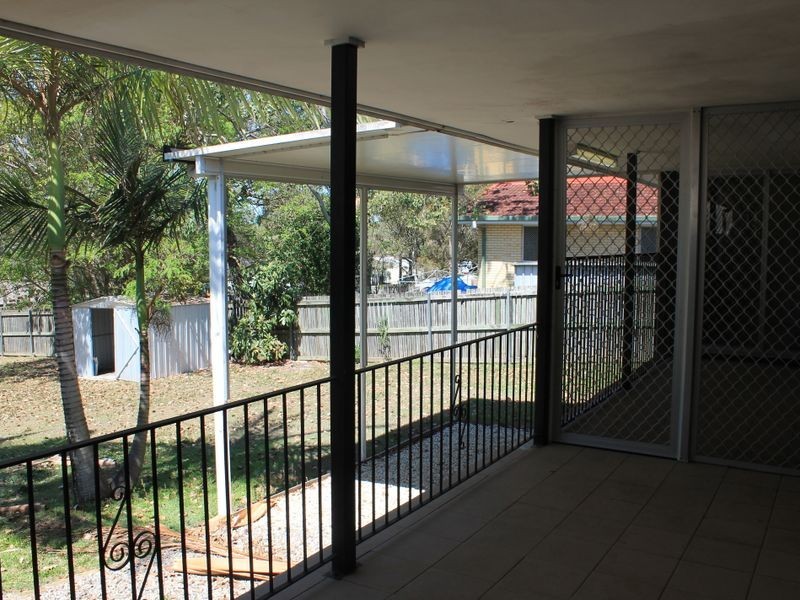 25 Saverin Road, Eagleby QLD 4207