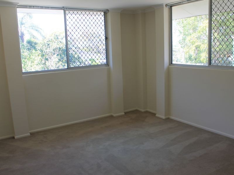 25 Saverin Road, Eagleby QLD 4207
