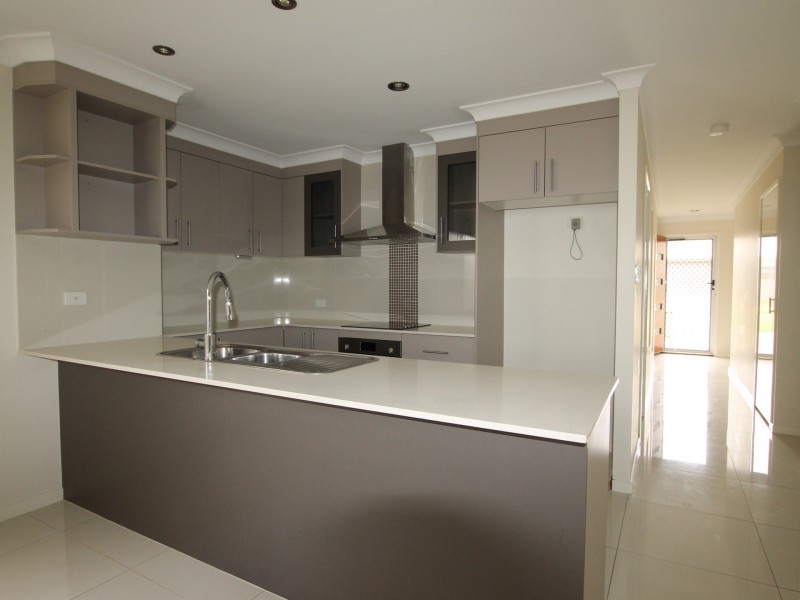 5 Nova Street, Waterford QLD 4133