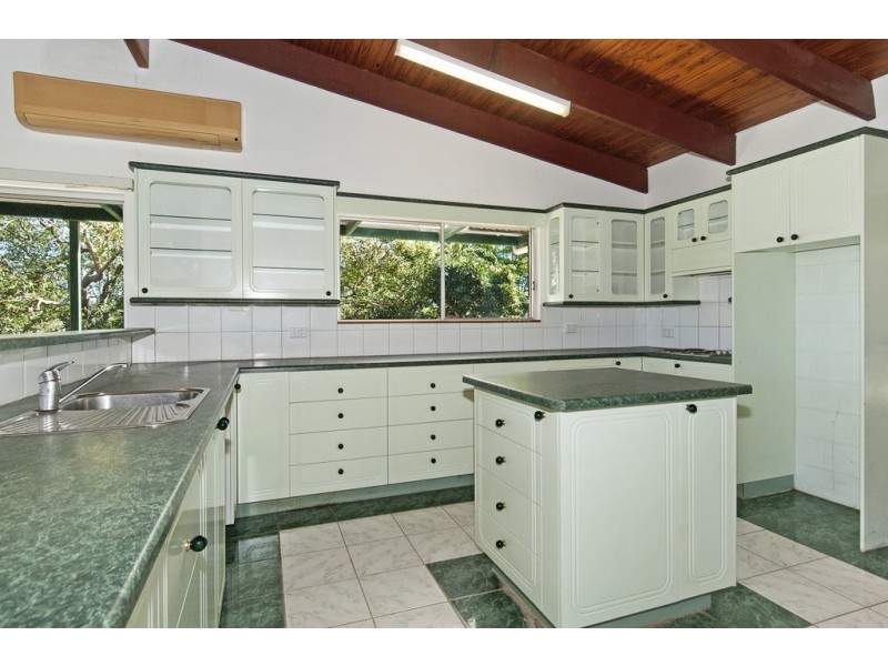 52 Needham Road, Luscombe QLD 4207