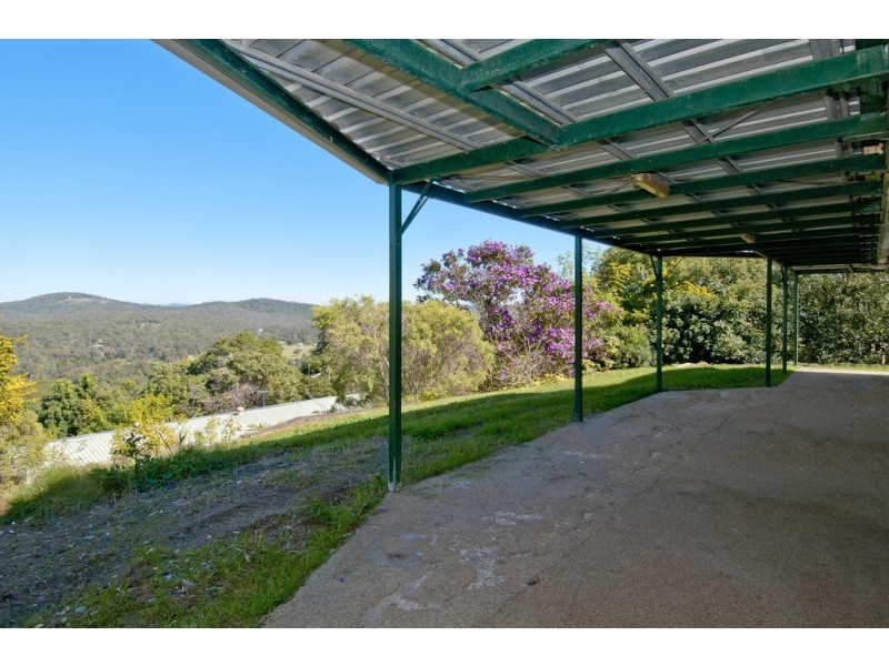 52 Needham Road, Luscombe QLD 4207