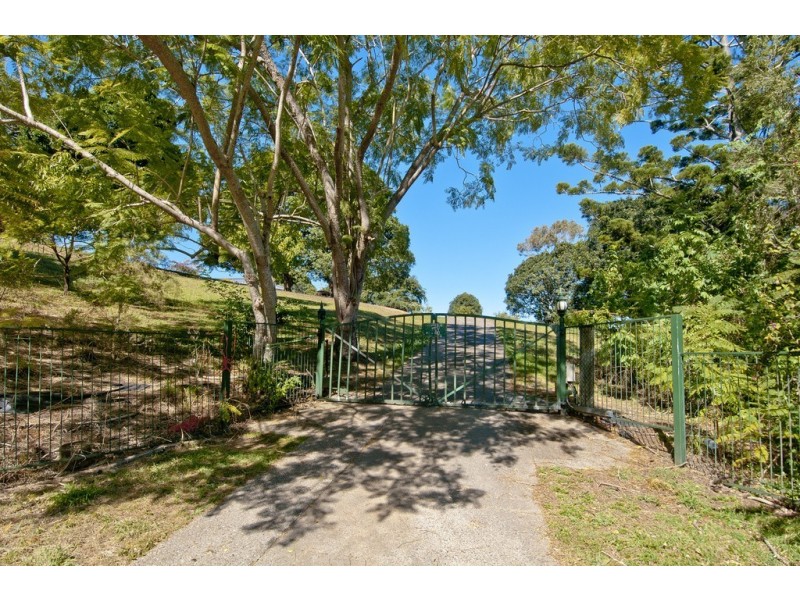 52 Needham Road, Luscombe QLD 4207