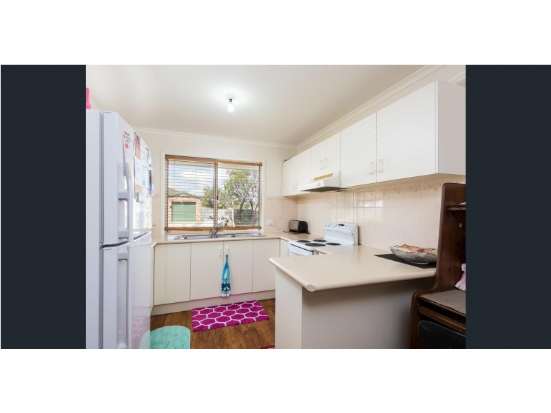 9 Carne Close, Eagleby QLD 4207