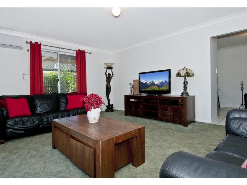 291 Mt Warren Boulevard, Mount Warren Park QLD 4207