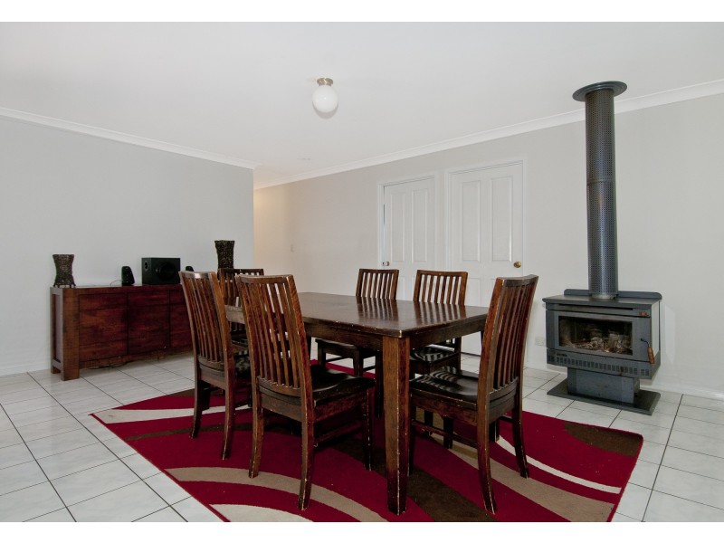 291 Mt Warren Boulevard, Mount Warren Park QLD 4207