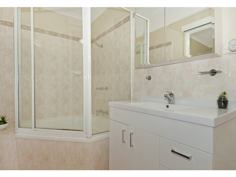5 Fisher Court, Bethania QLD 4205