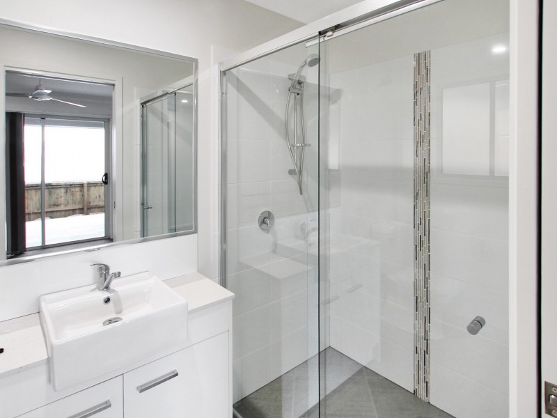 1/30 Lane Court, Mount Warren Park QLD 4207