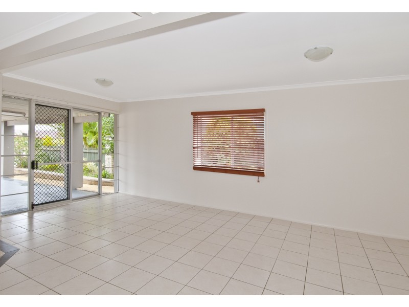 11 Vermont Crescent, Mount Warren Park QLD 4207