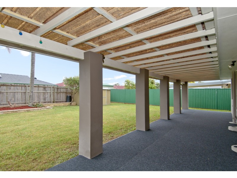 11 Vermont Crescent, Mount Warren Park QLD 4207