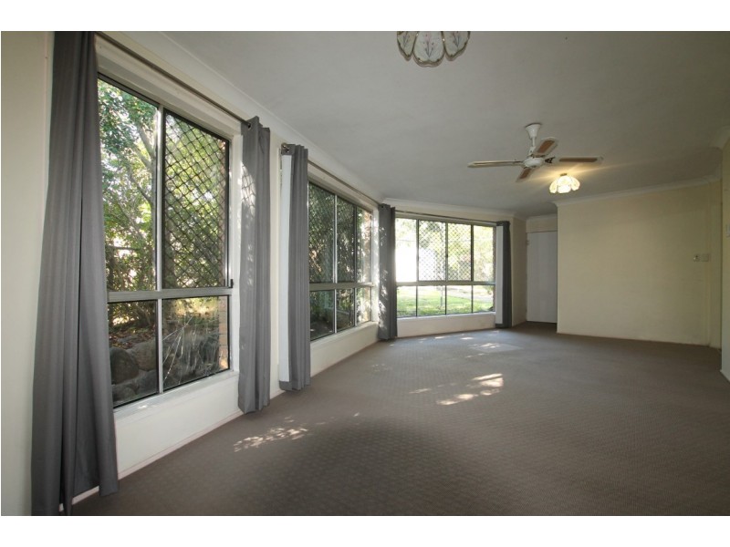 15 Phlox Court, Waterford West QLD 4133