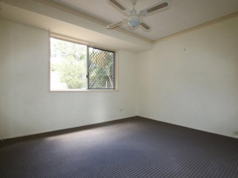 15 Phlox Court, Waterford West QLD 4133