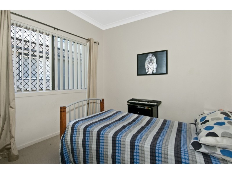 24 Carnarvon Crescent, Waterford QLD 4133