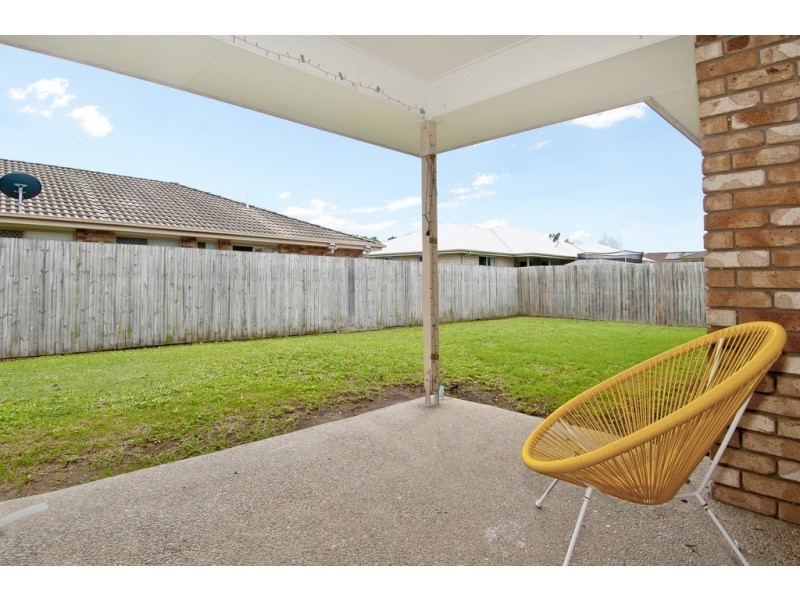 13 Sandpiper Circuit, Eagleby QLD 4207