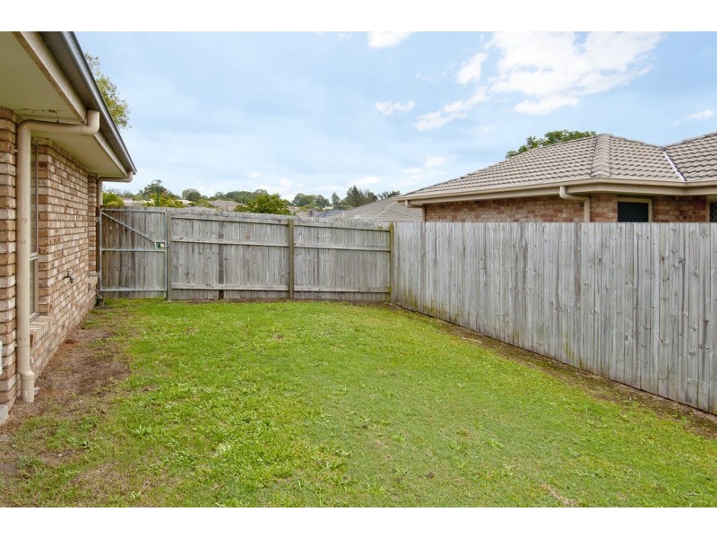 13 Sandpiper Circuit, Eagleby QLD 4207