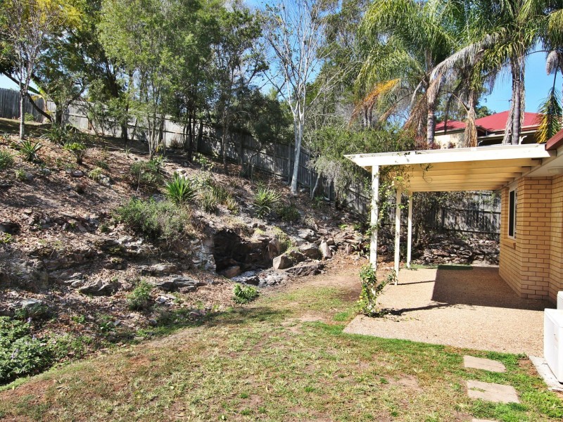 6 Jasmine Place, Beenleigh QLD 4207