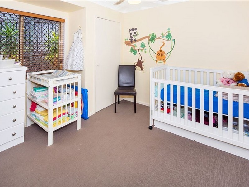 65 Kummara Road, Edens Landing QLD 4207