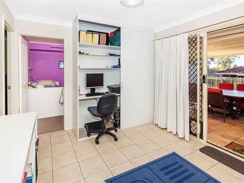 65 Kummara Road, Edens Landing QLD 4207