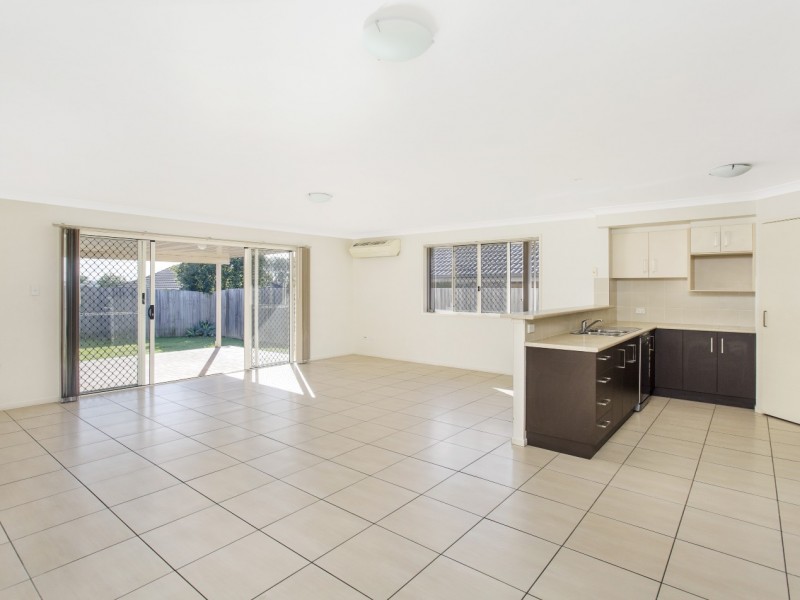 50 Ernestine Circuit, Eagleby QLD 4207