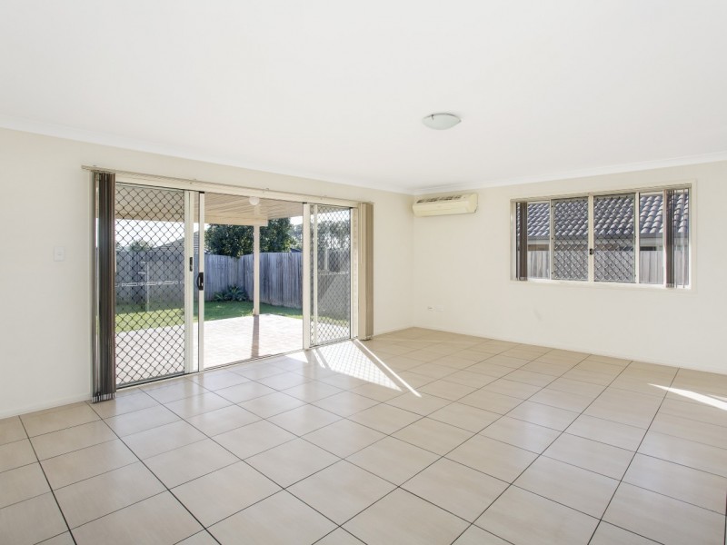 50 Ernestine Circuit, Eagleby QLD 4207