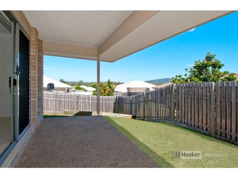 42 Summit Parade, Bahrs Scrub QLD 4207