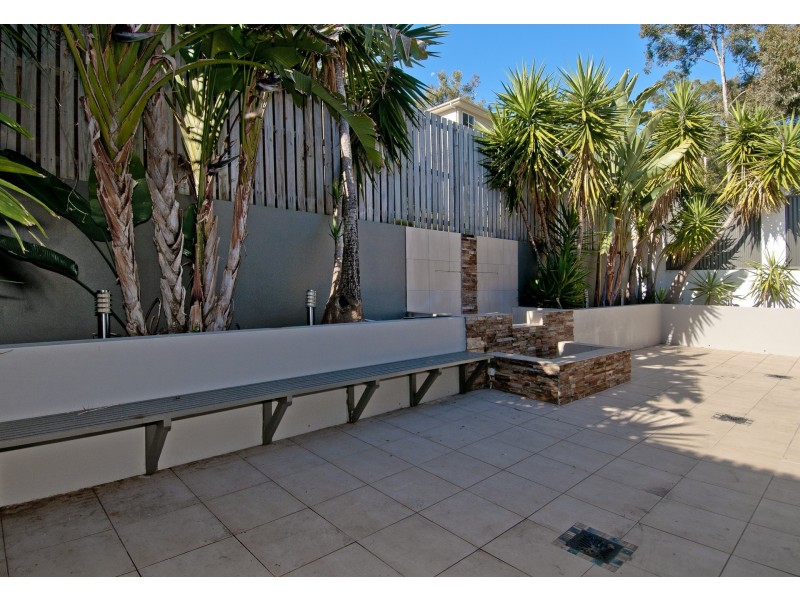 4 Mossman Pde, Waterford QLD 4133