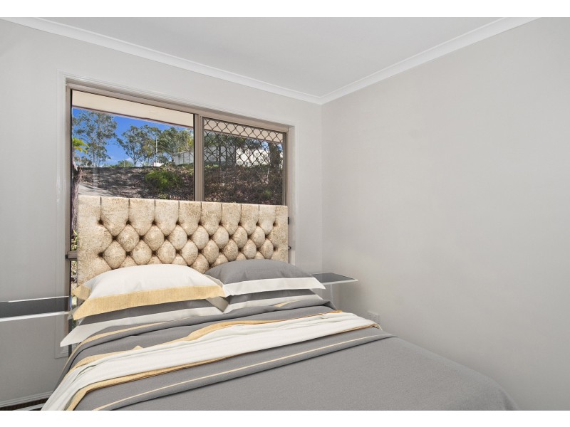 5 Nicolis Court, Beenleigh QLD 4207