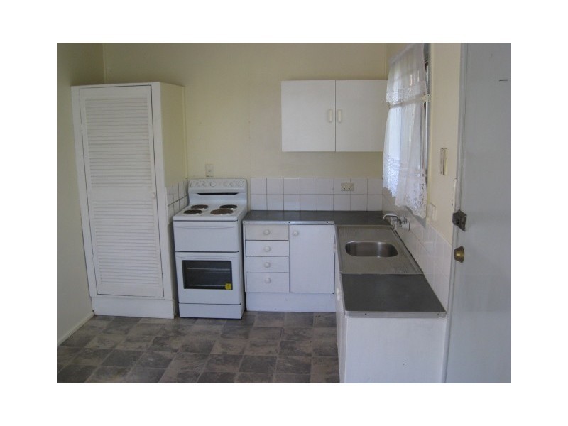 19 George Street, Kingston QLD 4114