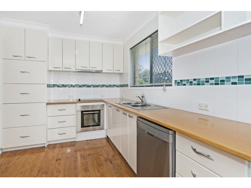 4 Malin Court, Eagleby QLD 4207