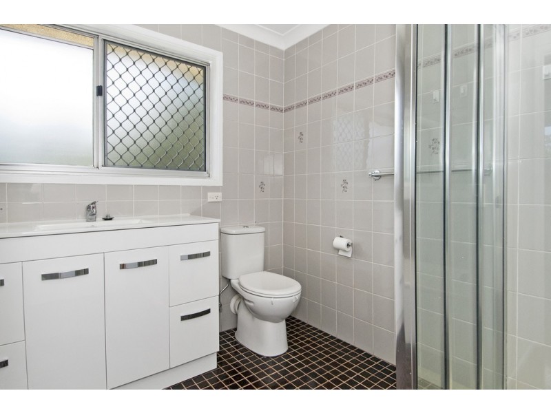 4 Malin Court, Eagleby QLD 4207