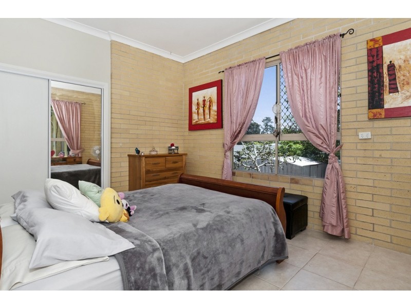 1 Chatfield Street, Edens Landing QLD 4207