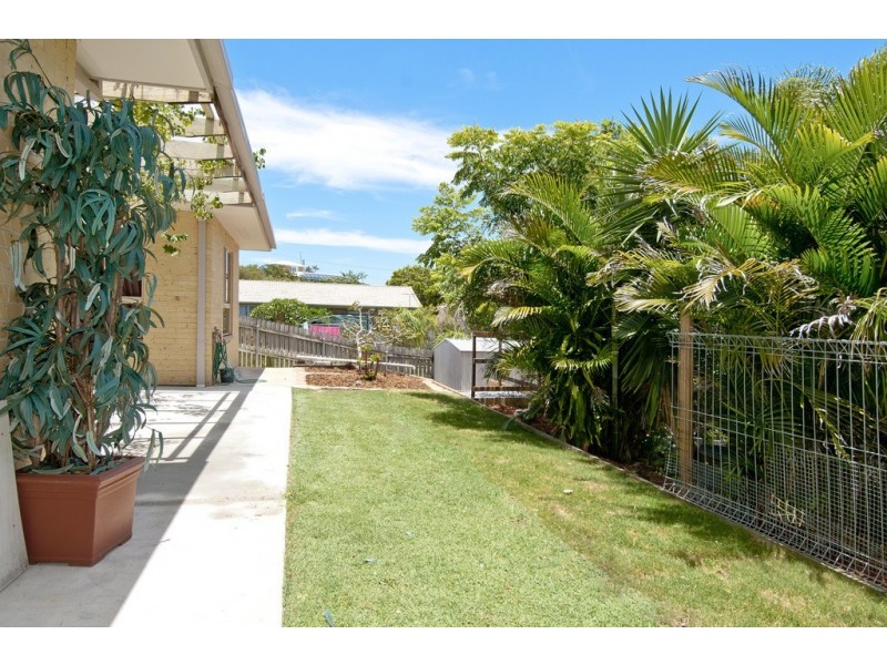 1 Chatfield Street, Edens Landing QLD 4207