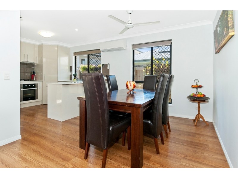 37 Ravensbourne Circuit, Waterford QLD 4133