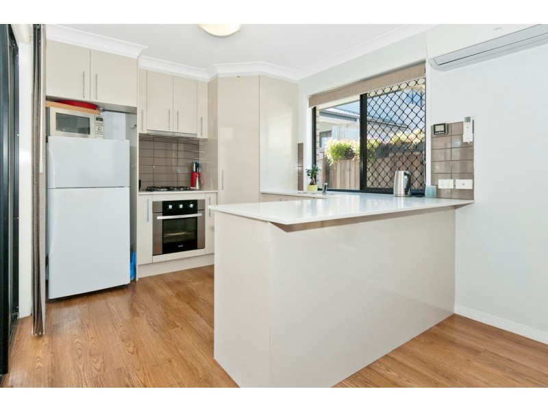 37 Ravensbourne Circuit, Waterford QLD 4133