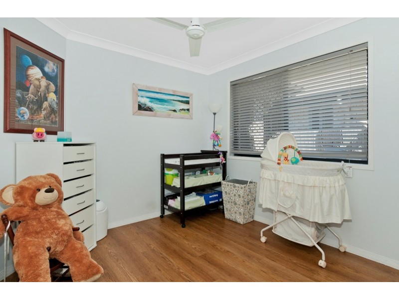 37 Ravensbourne Circuit, Waterford QLD 4133