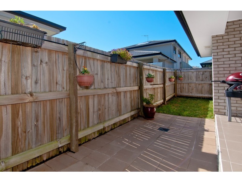 37 Ravensbourne Circuit, Waterford QLD 4133